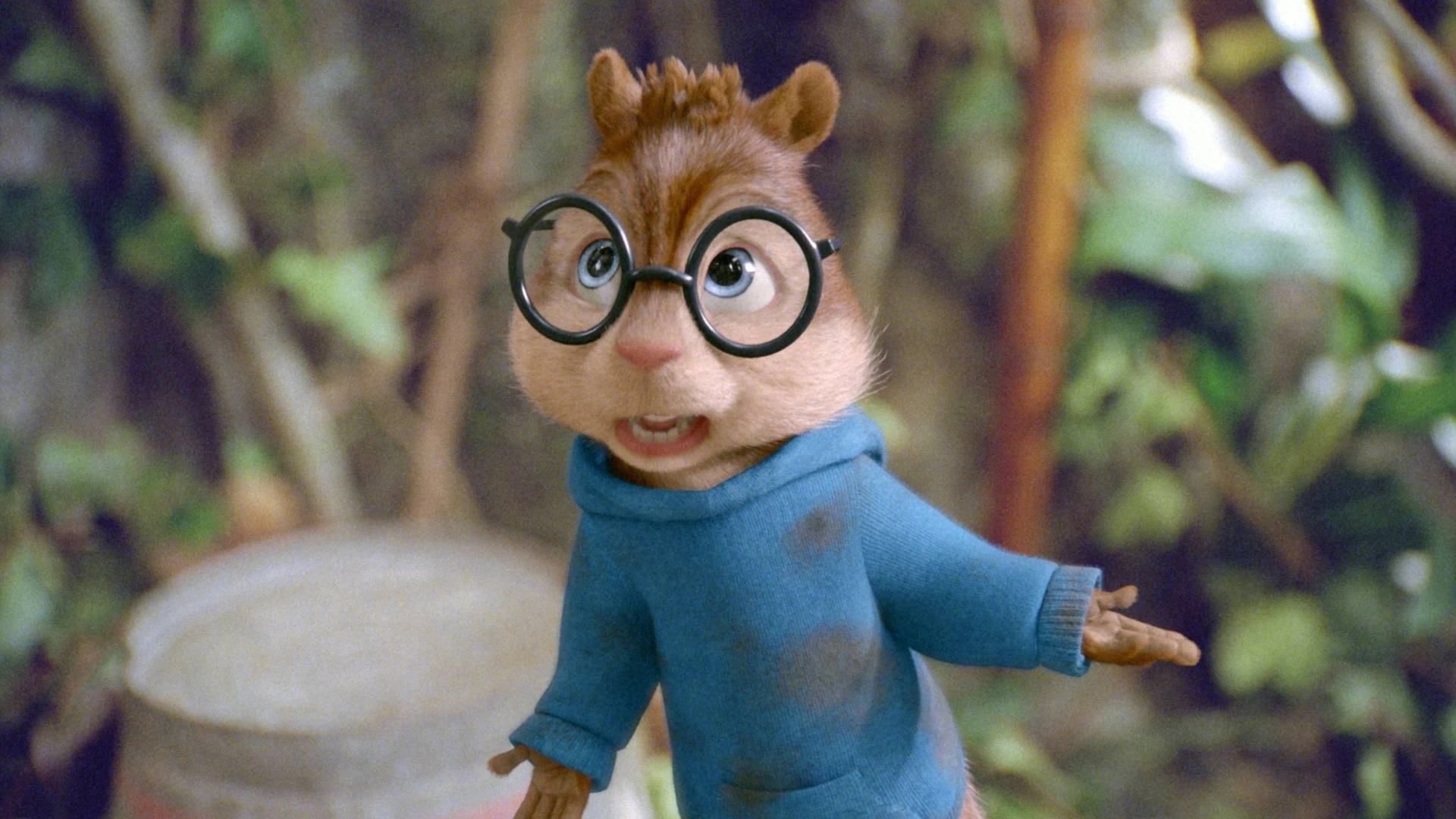 How to Dress Like Alvin and the Chipmunks Simon Costume