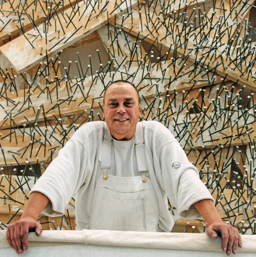 Günther Uecker, Who Punctuated His Art With Nails, Dies at 95