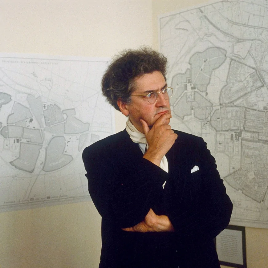 Léon Krier, Architect Whose Classical Work Won a Royal Ally, Dies at 79