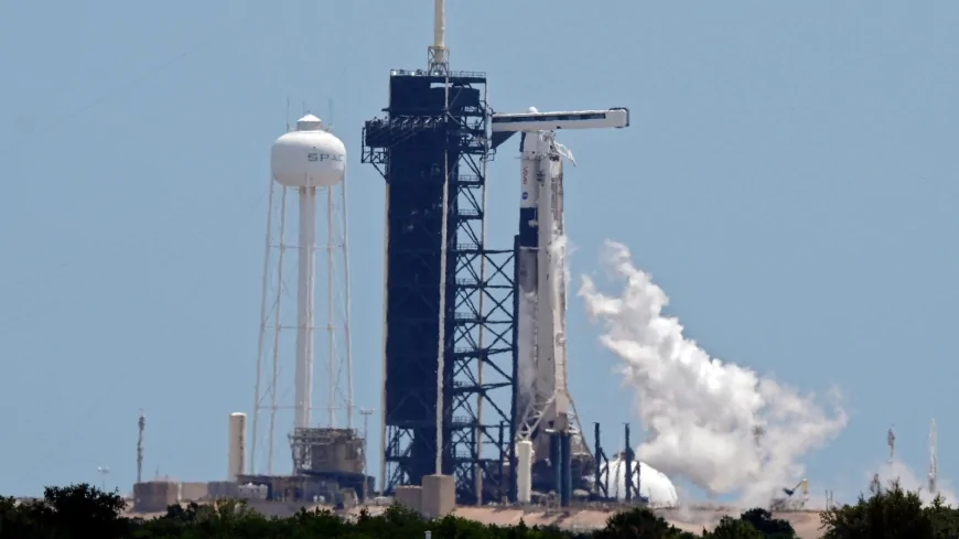 Clouds force last-minute delay for astronaut launch to International Space Station