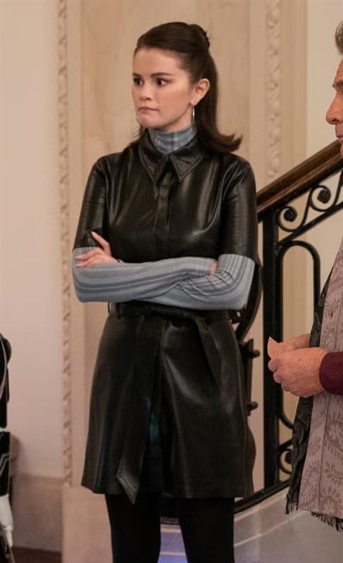  Only Murders In The Building Season 5 Episode 5: Selena Gomez in a Stunning Leather Mini Dress