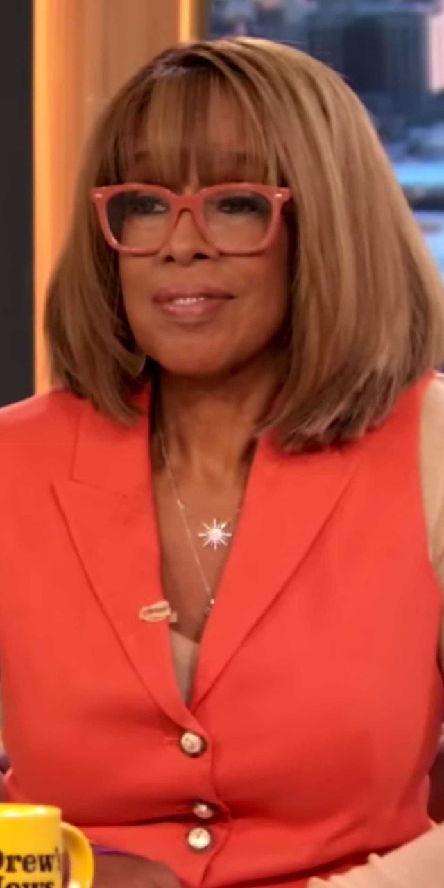  Drew Barrymore Show September 2025: Gayle King Stuns in an Orange Linen Vest