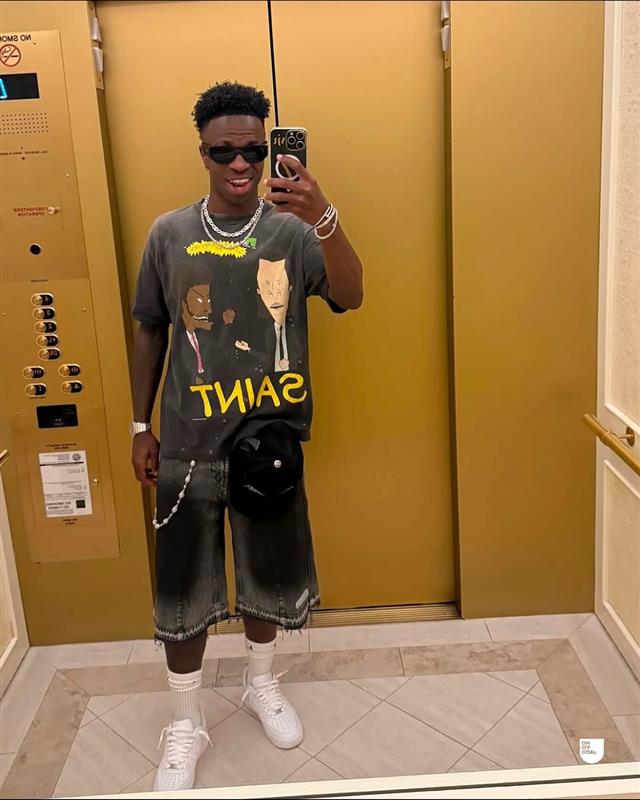 Saint Michael T Shirt – Vinicius Jr’s August 2025 Streetwear Statement