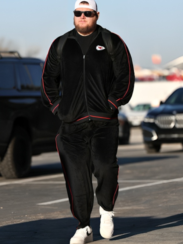 NFL Star Creed Humphrey Shines in a Classic Kansas City Chiefs Track Jacket
